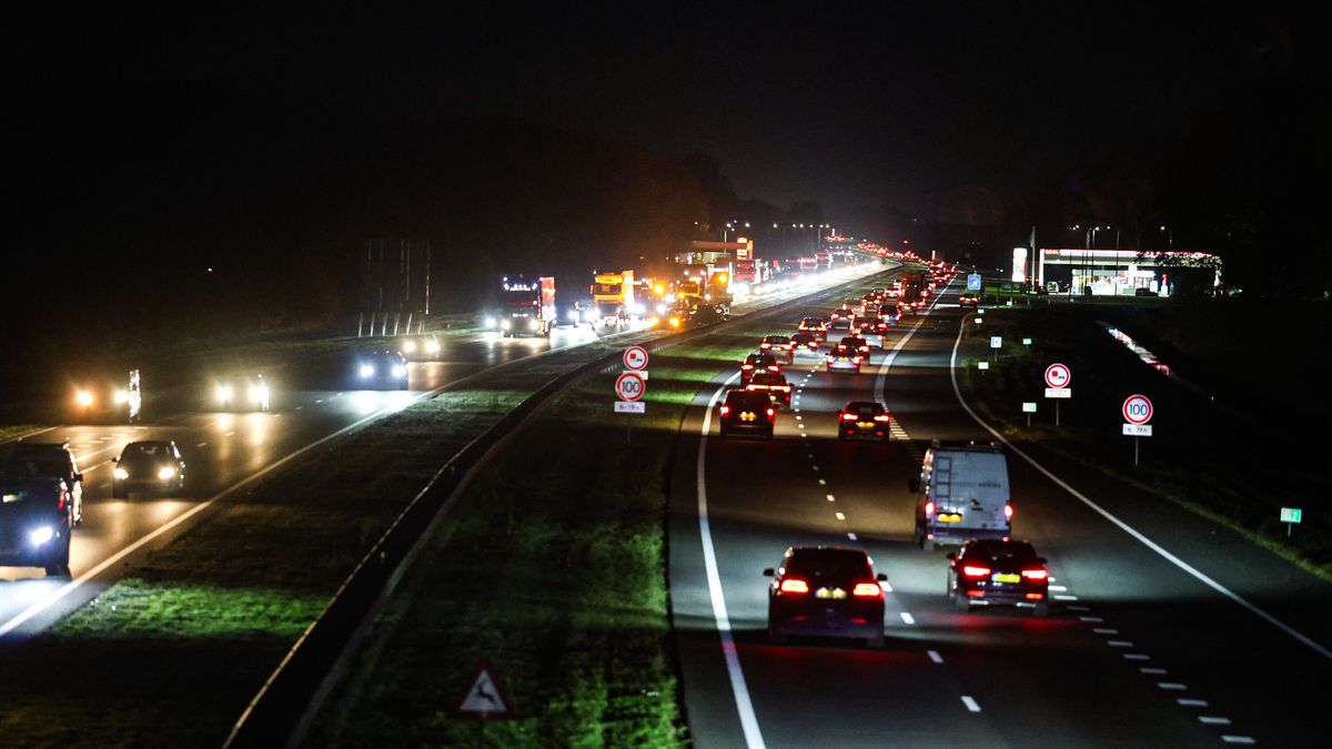 Ongeluk op A7 zorgt voor forse file tussen Beetsterzwaag en Tijnje