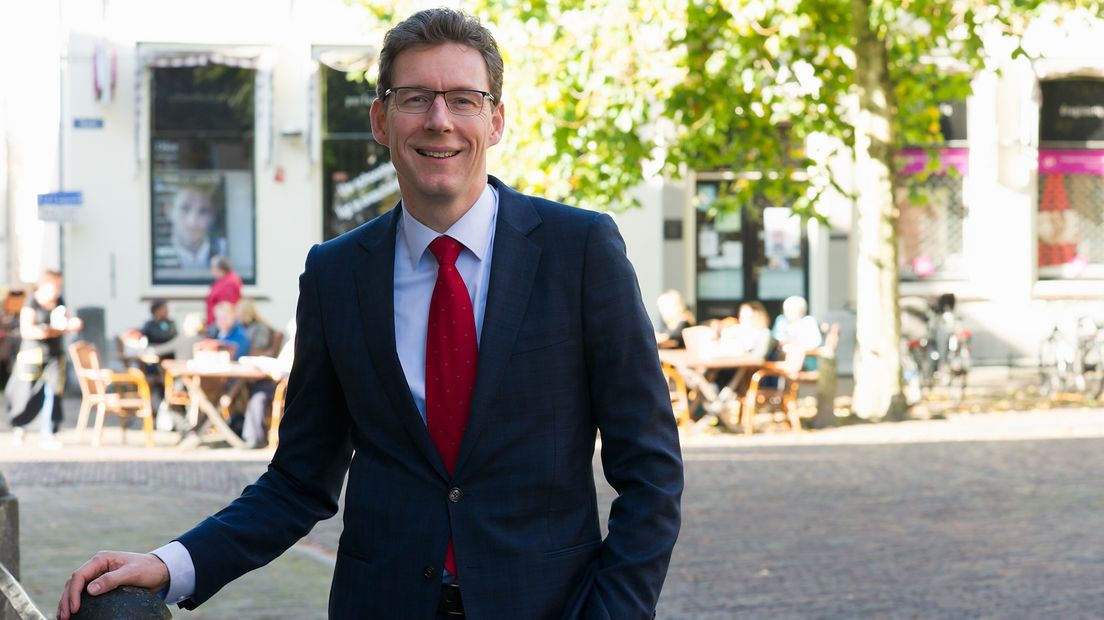 Burgemeester Poppens van Wijk bij Duurstede is de informateur in Stichtse Vecht.