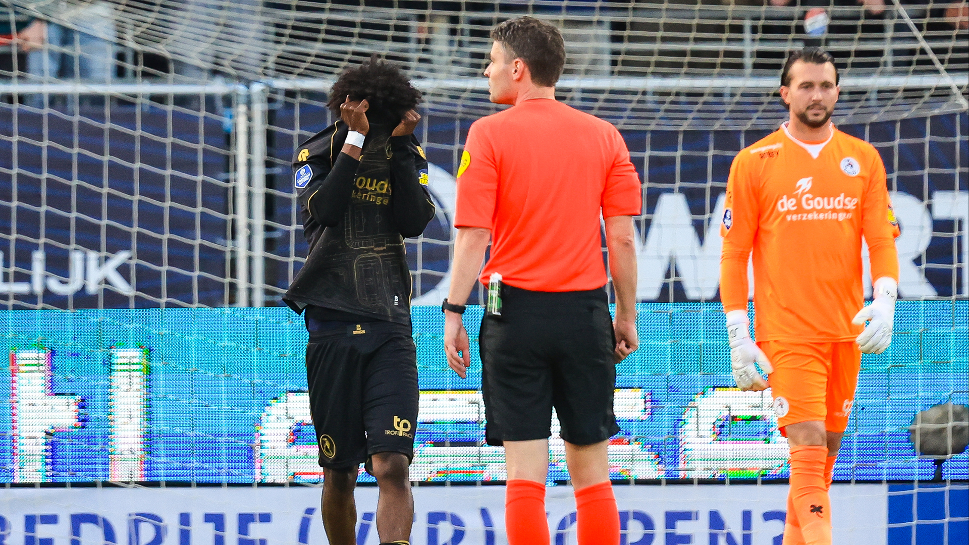 LIVE: Telstar maakt direct gelijkmaker tegen Sparta na doelpunt Zonneveld (1-1)