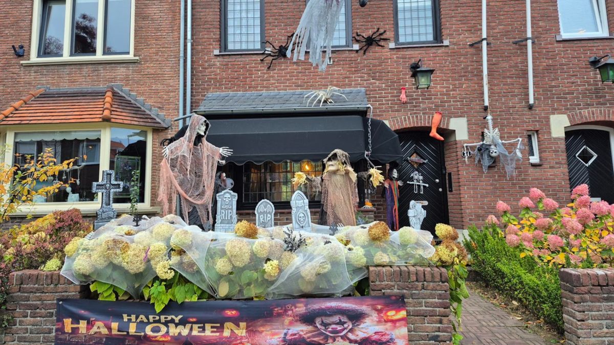 Halloweenhuis in Venlo: 'Beetje uit de hand gelopen'