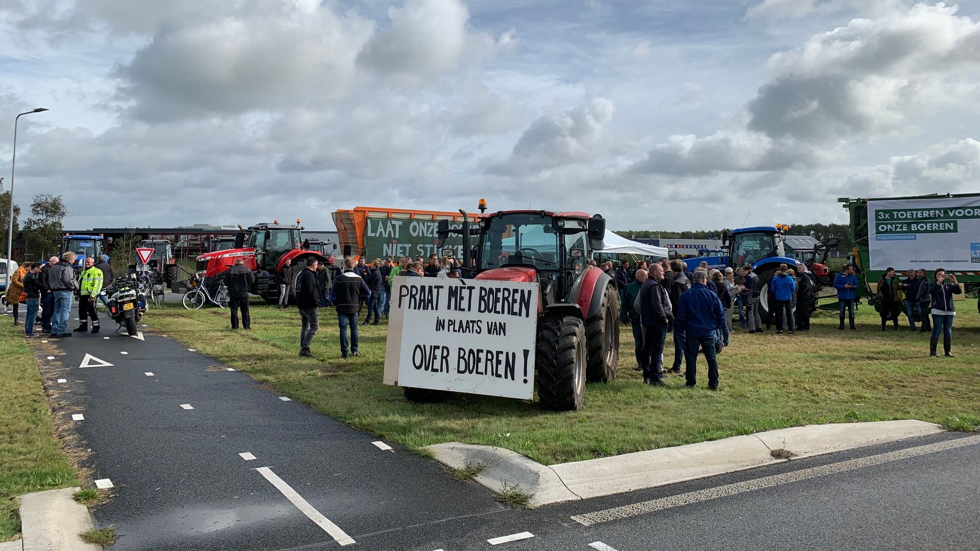 Een protest met een trekker