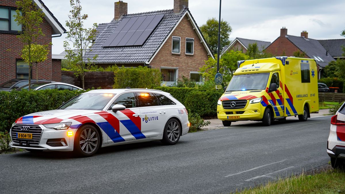 Scooterrijder naar het ziekenhuis na aanrijding Eelderwolde