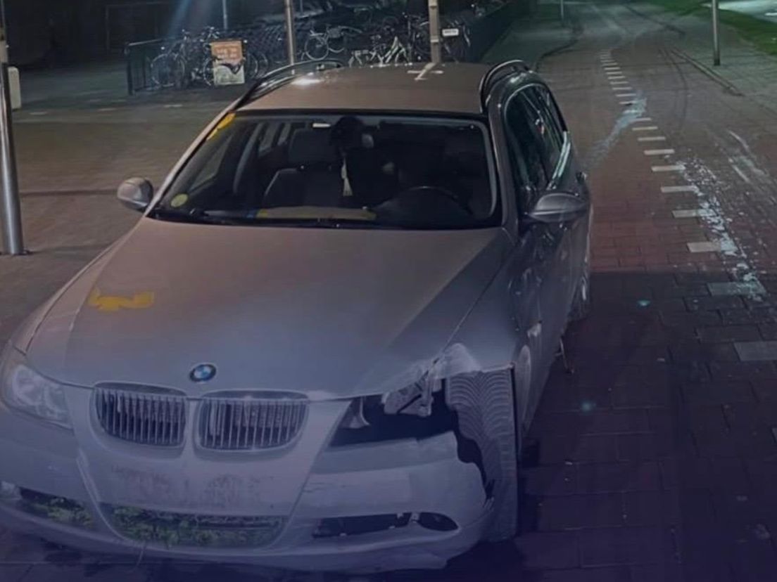 De politie heeft iemand opgepakt voor onder andere rijden onder invloed.