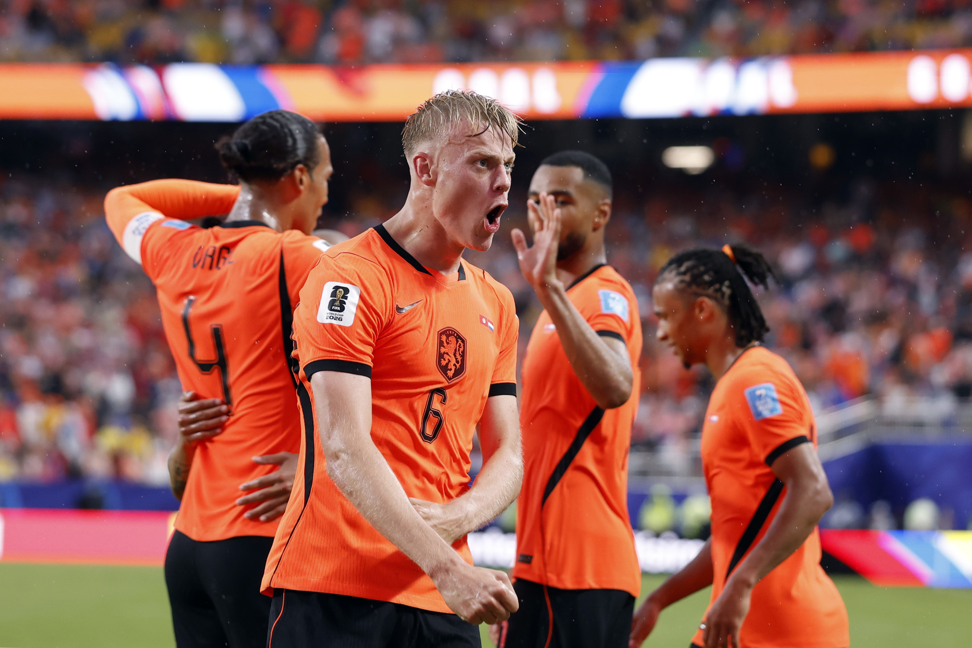 Eerste Zeeuwse WK-goal ooit: Van Hecke scoort voor winnend Oranje dat groepswinst pakt