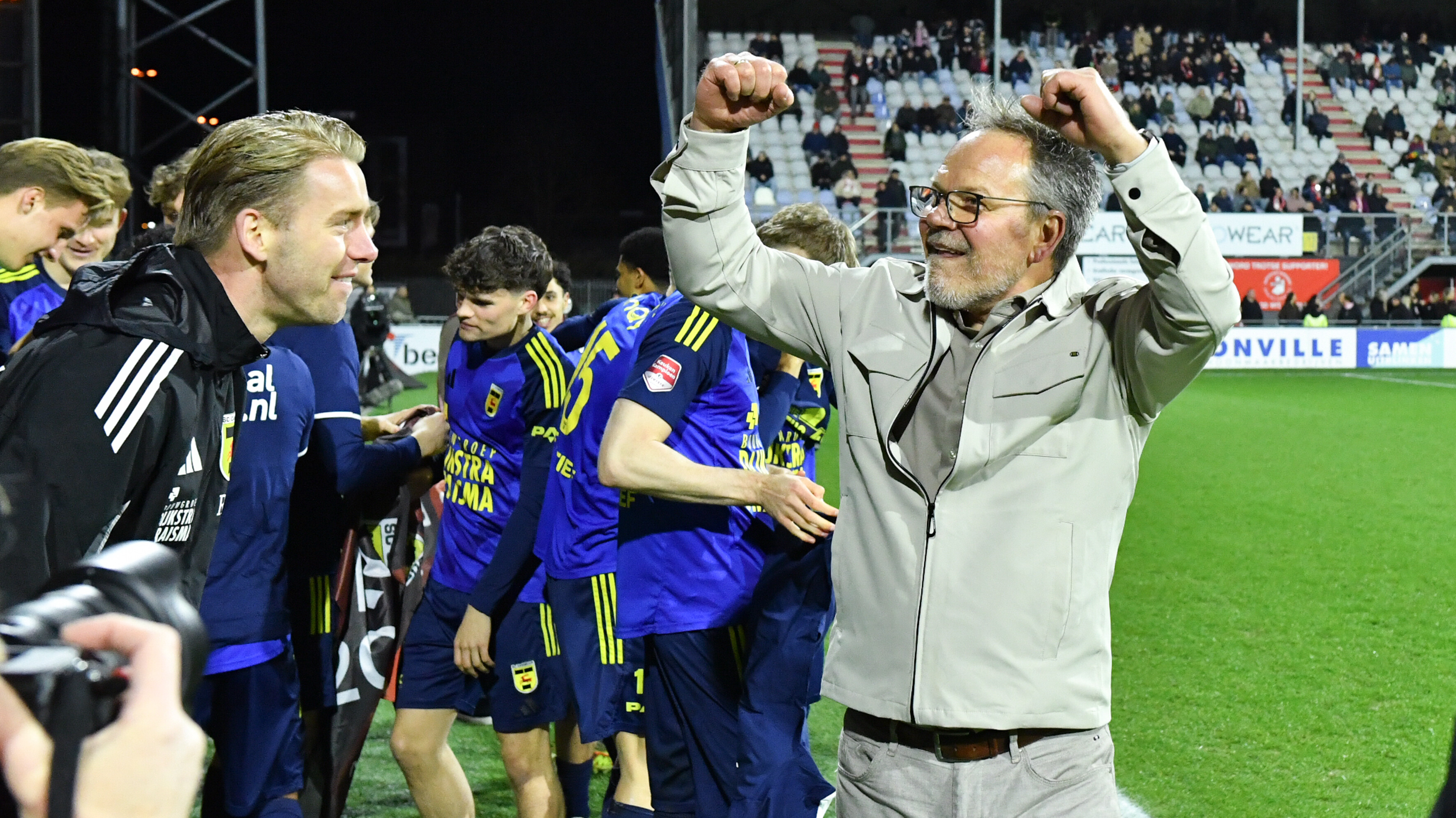 Henk de Jong promovearre tiisdei mei Cambuur nei de earedivyzje