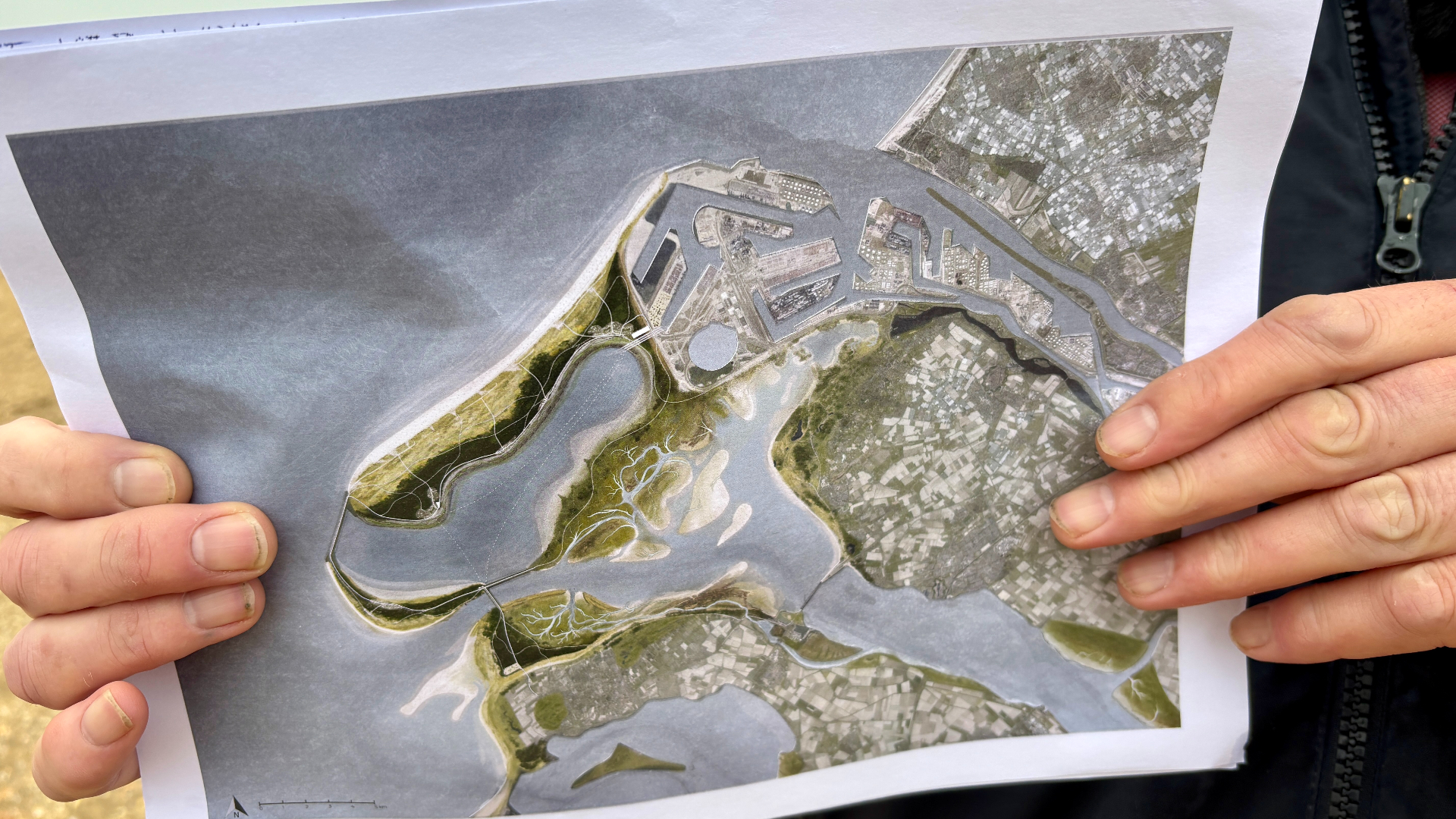 Het valmeer voor de kust van Voorne aan Zee en Goeree Overflakkee