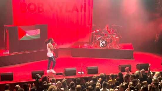 Bob Vylan houdt zich in bij optreden in Nijmegen
