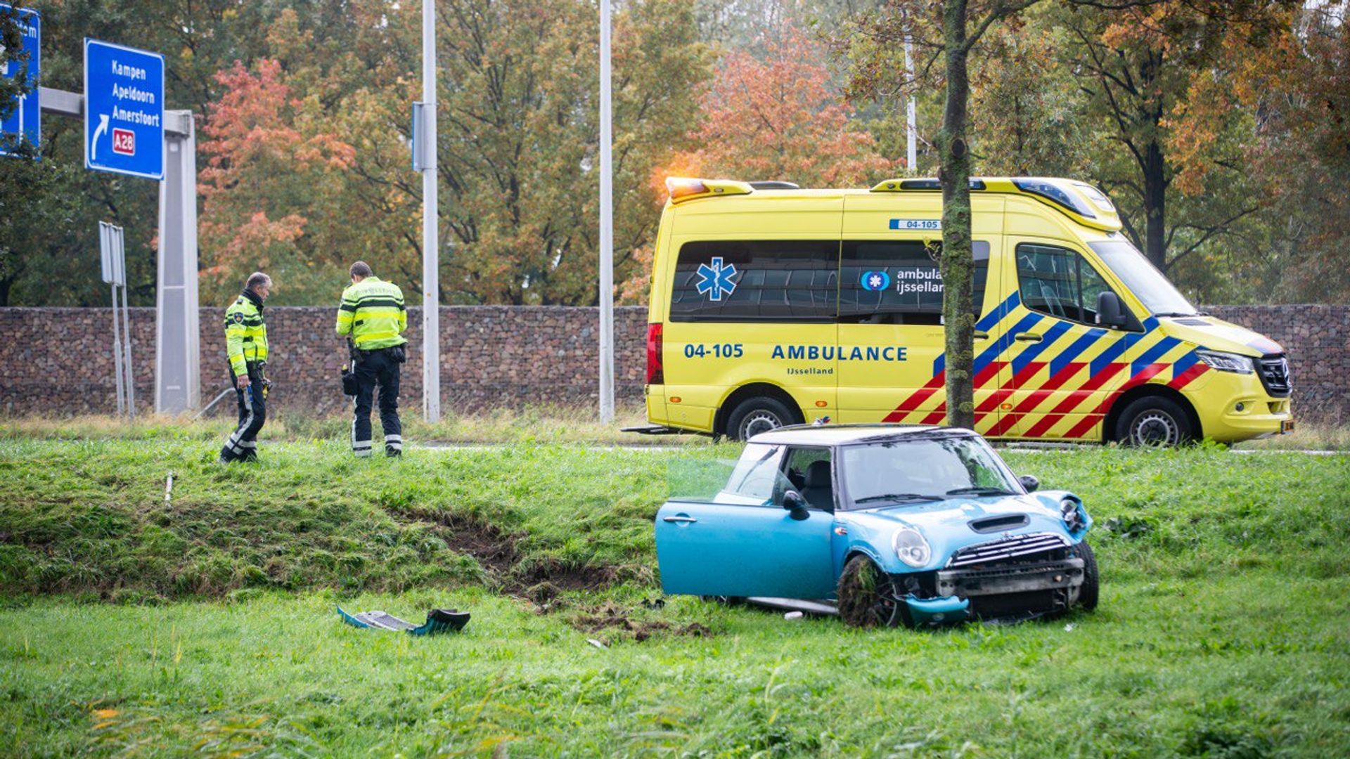112 Nieuws Bestuurder overleden bij ongeluk Vollenhove Bestelwagen