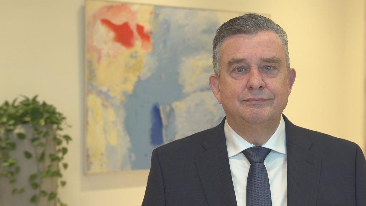 Gouverneur Roemer over azc-bedreigingen Venlo: 'Ik ben er helemaal klaar mee'