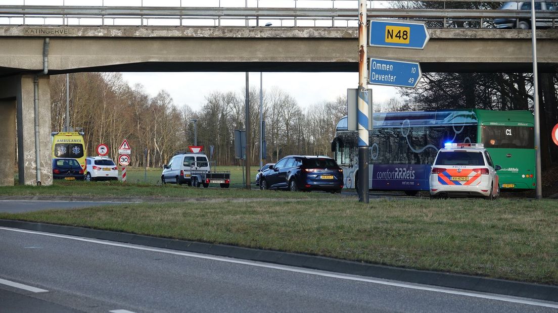 Door een ongeluk op de N377 loopt de N48 vast