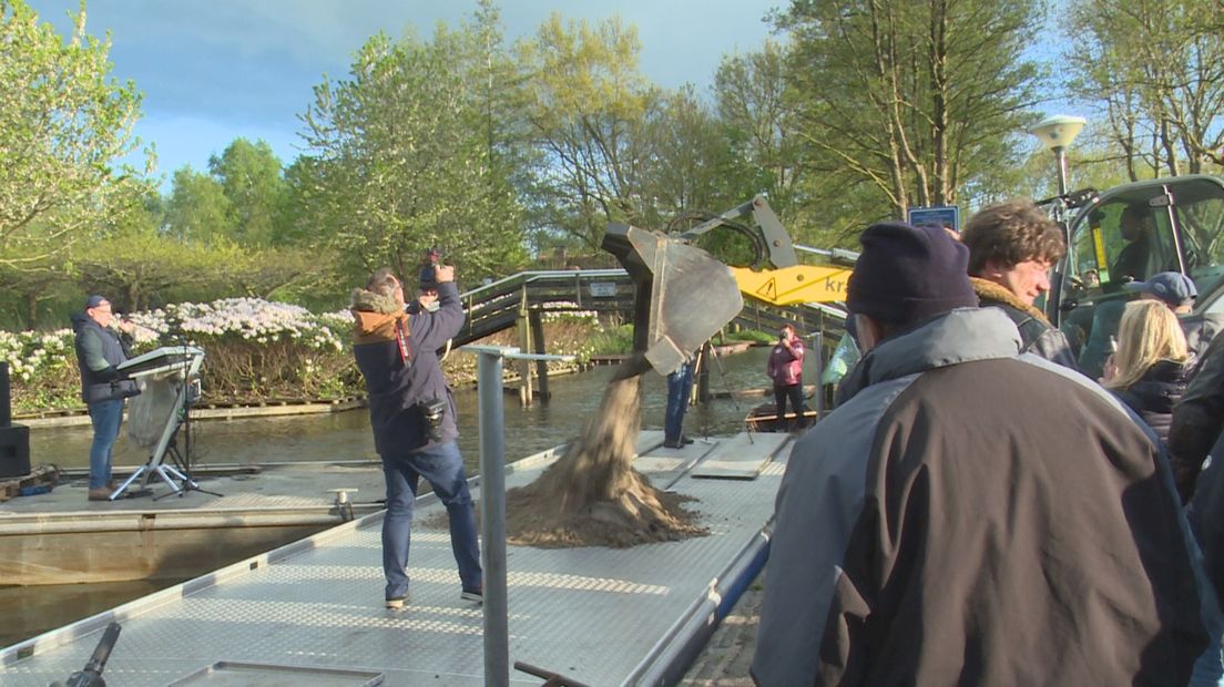 'Sluiting loswal doodsteek voor chaletparken in Giethoorn'