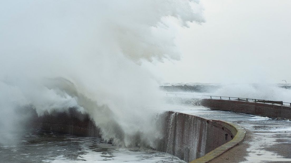 Storm op Scheveningen