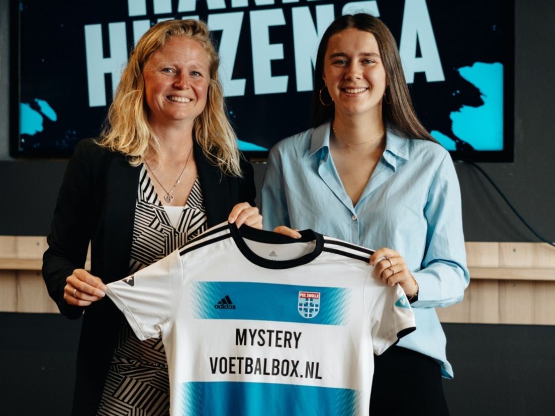 Transferproat vrouwen: spits Hanna Huizenga naar PEC Zwolle