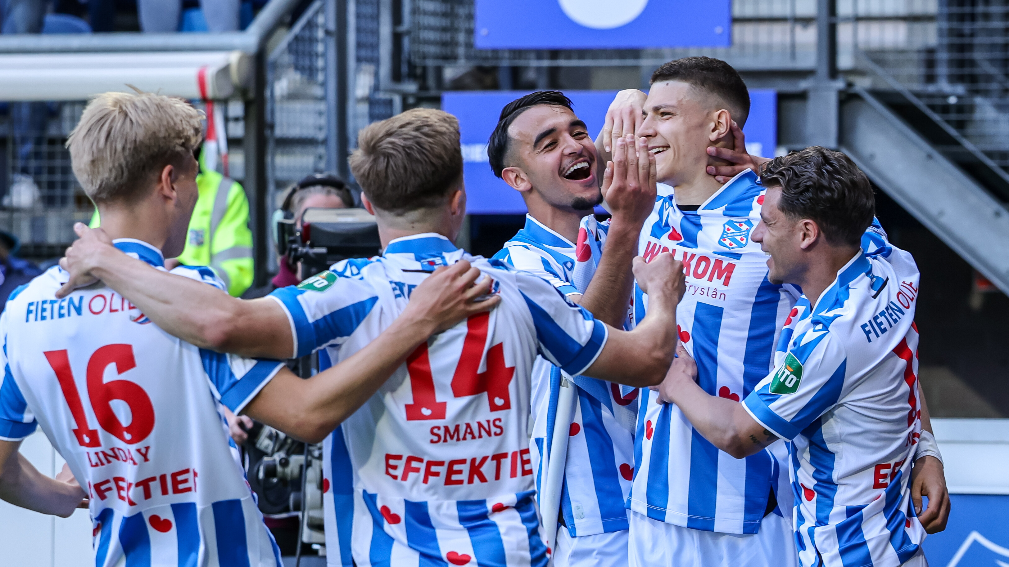 Fan fette jierren oant flugge útskeakeling: dit is de histoarje fan Hearrenfean yn de play-offs