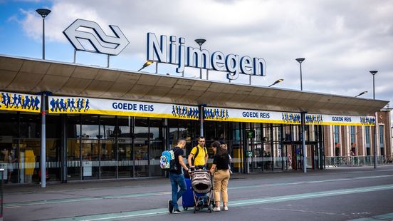 Zo kom je bij de Vierdaagsefeesten in Nijmegen
