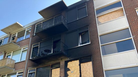 VvE slaat alarm na brand bij woning in Zwolle: 'Hij kan hier niet wonen' Nieuws