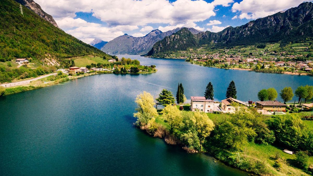 Tragedie: man (58) uit Sint Isidorushoeve overlijdt tijdens reis om as van echtgenote uit te strooie