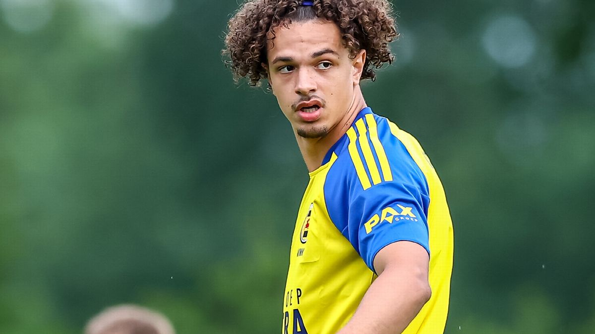 Cambuur oefent thuis tegen club uit Griekenland | Johan Plat begint met zege bij Cambuur