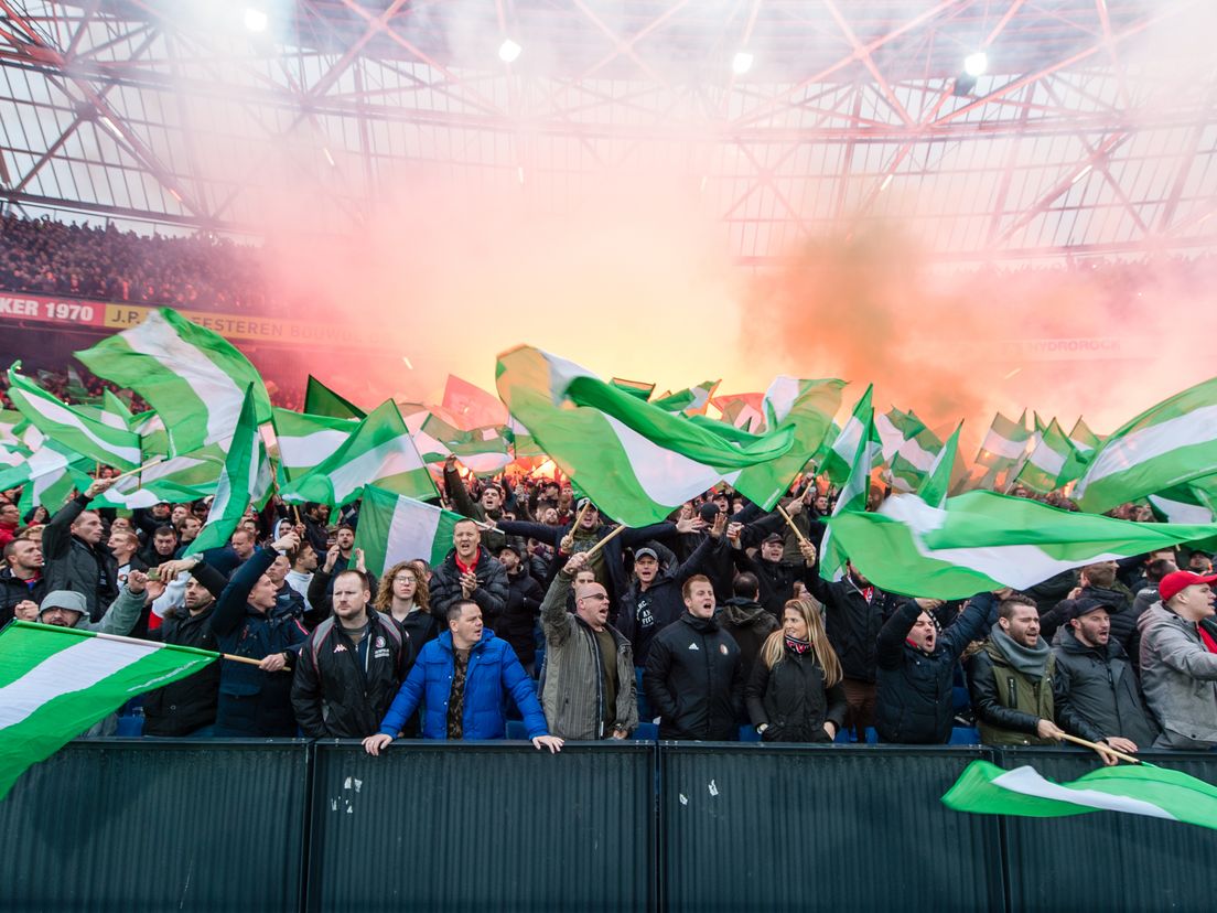 De sfeeractie tijdens die bewuste Feyenoord-PSV (Bron: VK Sportphoto - Yannick Verhoeven)