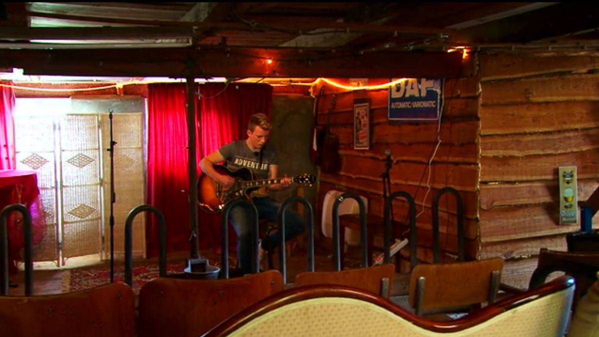 Koeien eruit, cultuurpodium erin: De Verrekieker is geopend