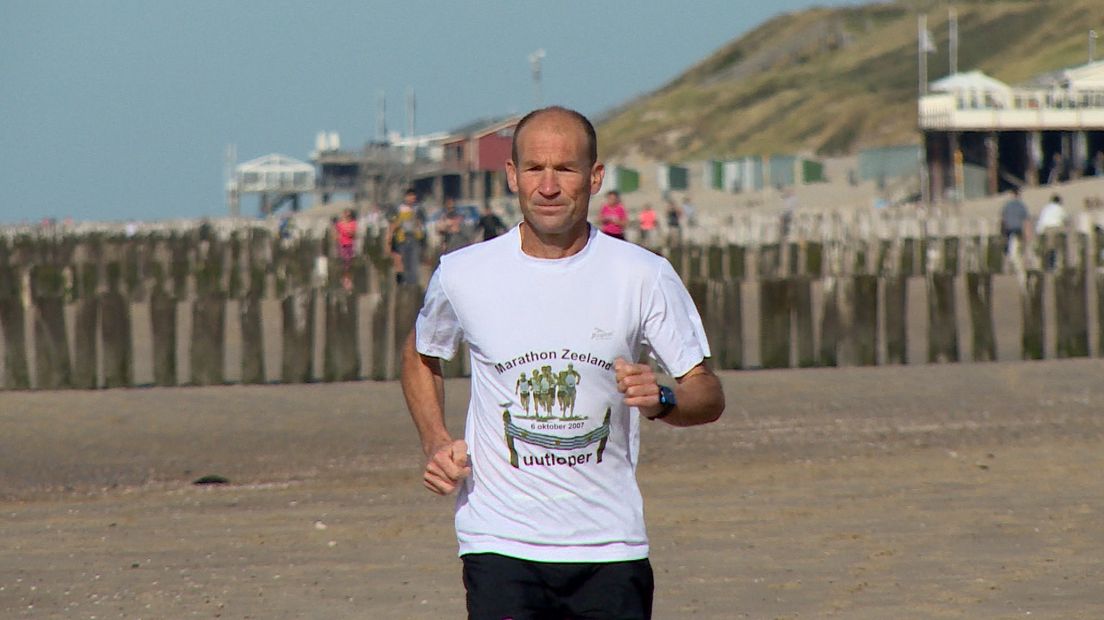 Wim van Sparrentak in voorbereiding op de Kustmarathon