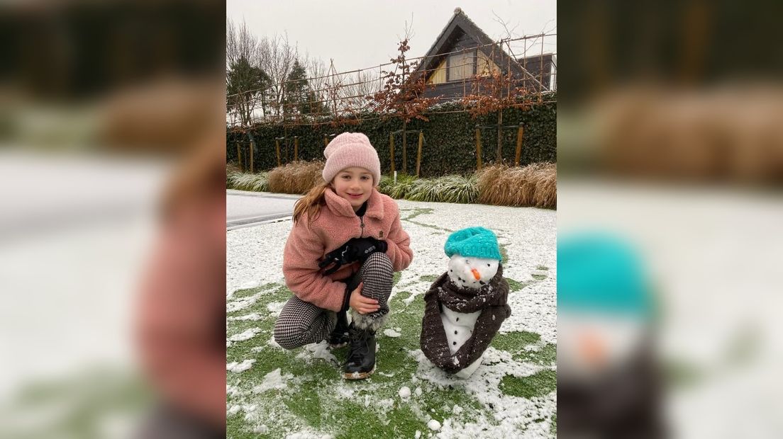 Lieke maakte vandaag al een sneeuwpop