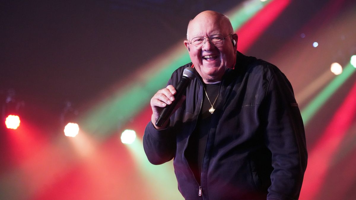 Henk Wijngaard (77) neemt een beetje gas terug