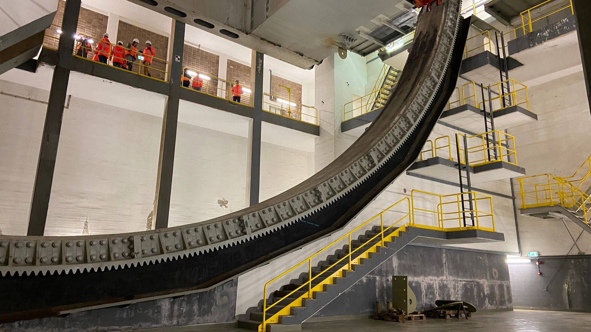 Werk thuis of laat de auto staan tijdens twee maanden durende renovatie Haringvlietbrug, adviseert Rijkswaterstaat