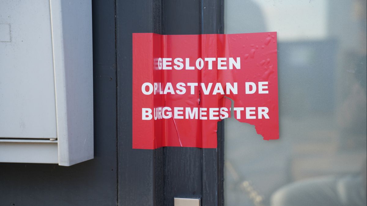 Bunschoten sluit pand na aantreffen hennepkwekerij, 58-jarige man aangehouden