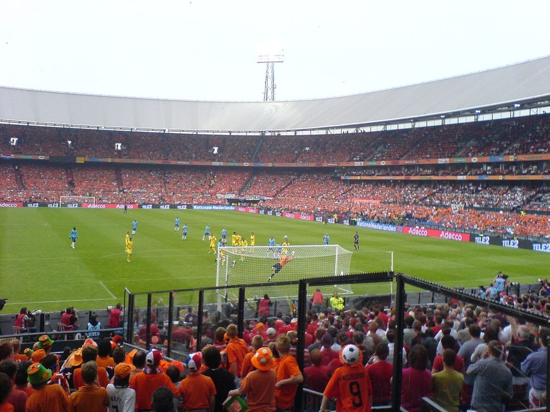Nederlanders zien Oranje het liefst in De Kuip spelen