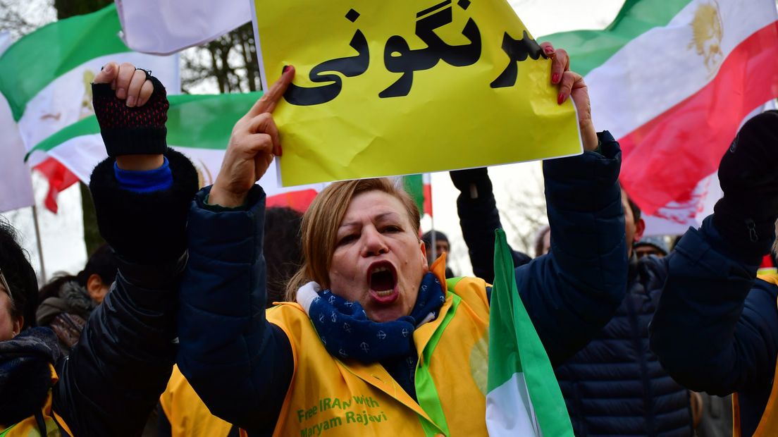 Demonstratie bij Iraanse ambassade