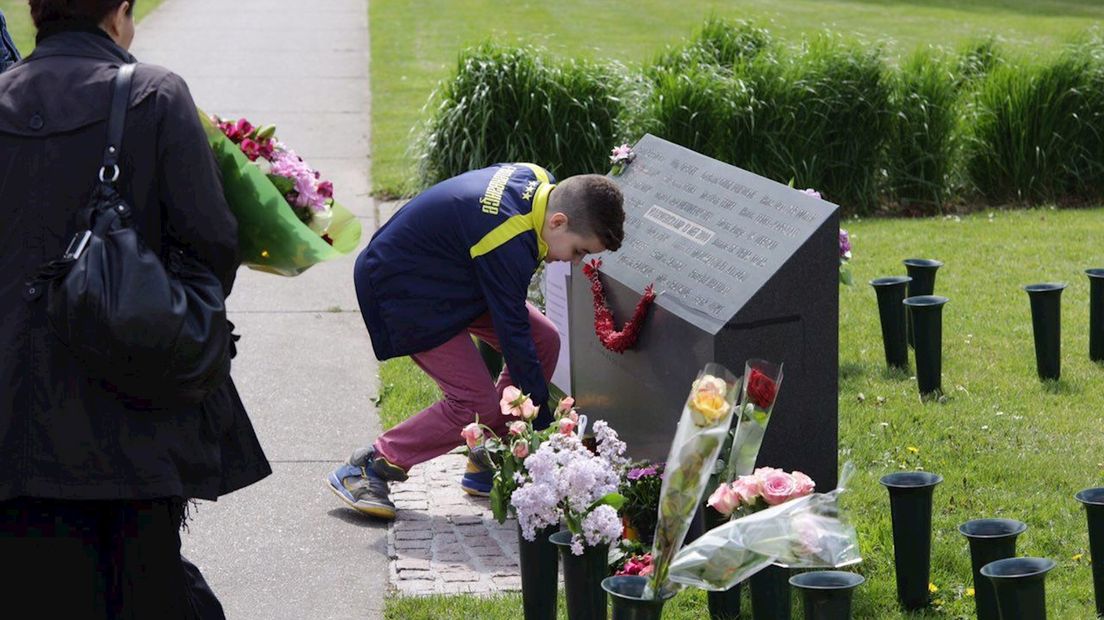 Herdenking van vuurwerkramp in Enschede