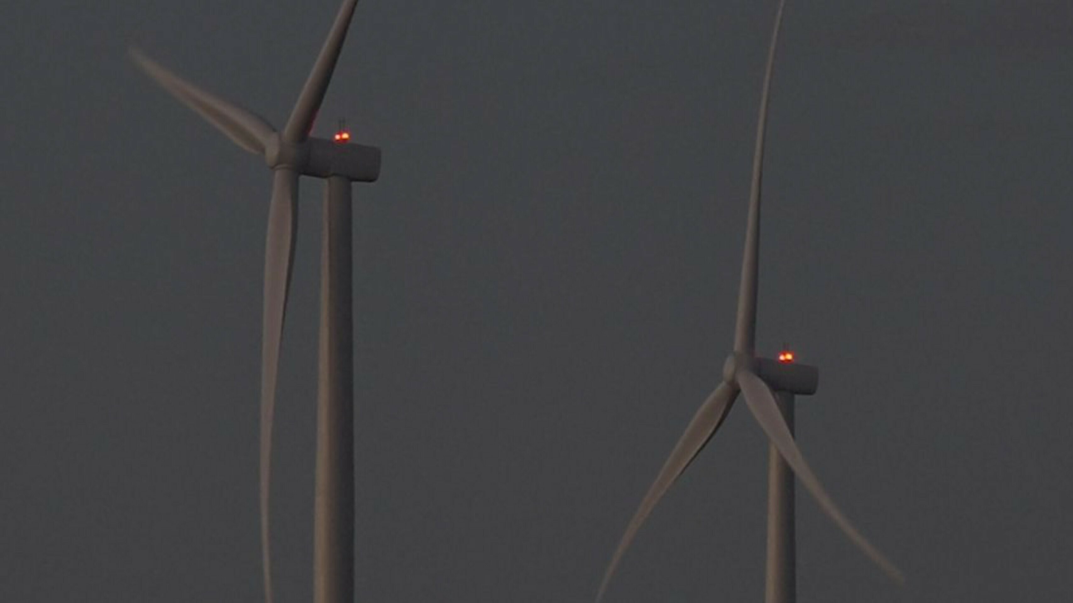 Waarom knipperen de lichtjes op Drentse windmolens rood en wit?