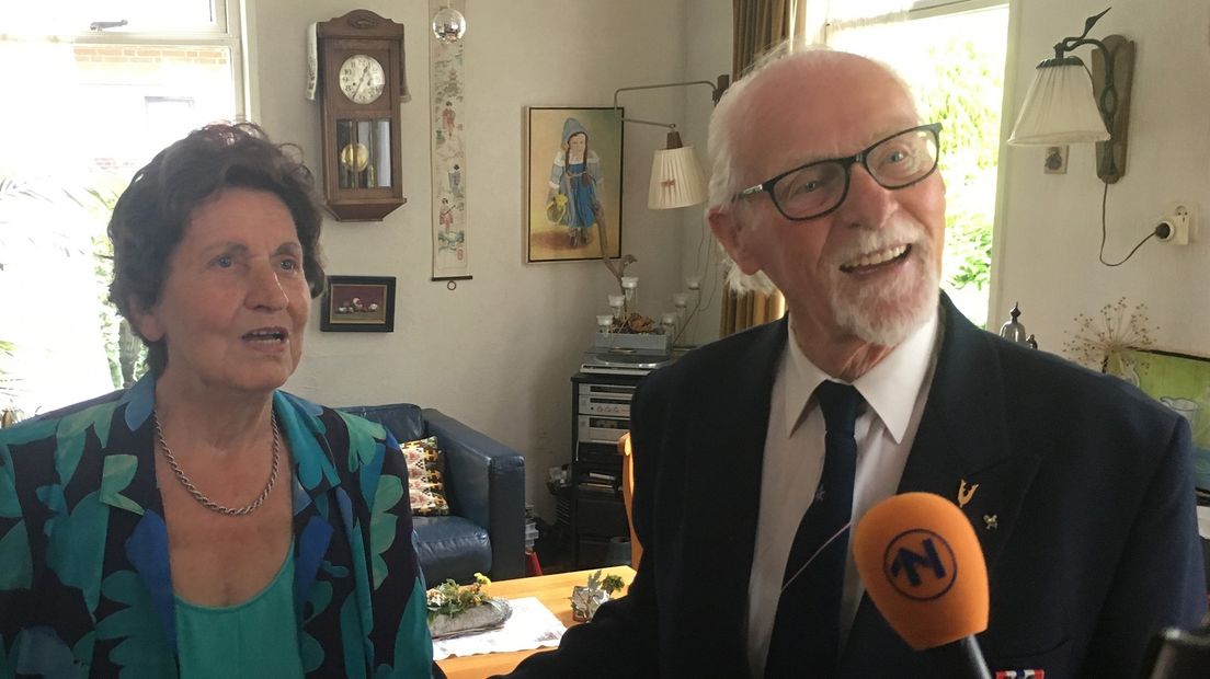 Hendrik en Cornelia Menninga uit Appingedam vieren hun 65-jarig huwelijk