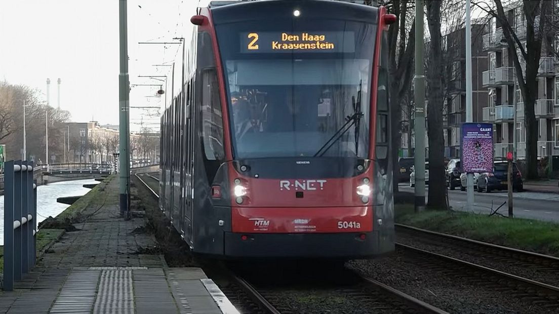 Tram 2 bij de Nieuwendamlaan