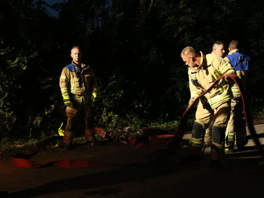 Brandweer druk met duinbrandoefening Rockanje (Foto Jessica Snoeij)