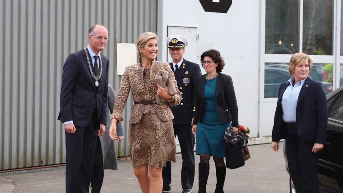 Koningin op bezoek bij De Digitale Werkplaats op Airport Twente