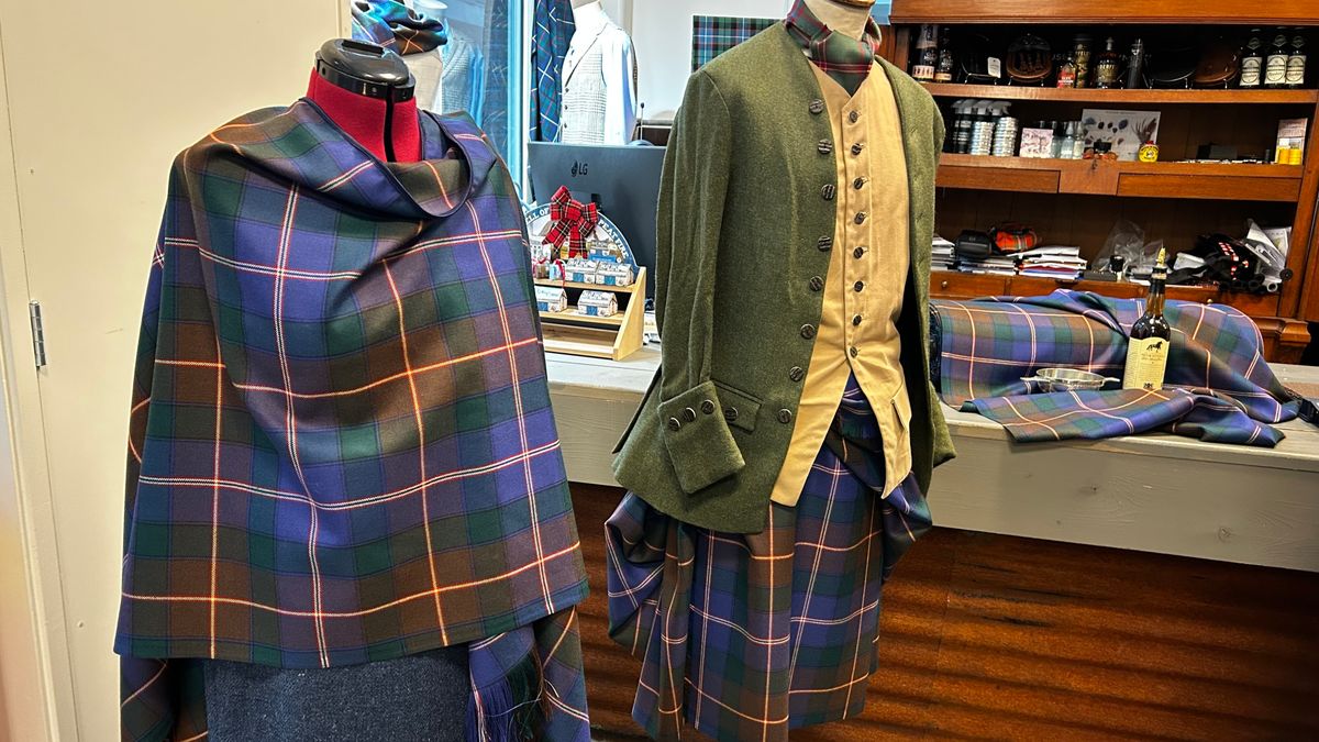 Hier kun je een kilt van Friese tartan vinden: 