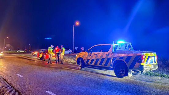 Ongeval onderaan afrit A7 bij Niebert. Ongeval onderaan afrit A7 bij Niebert.