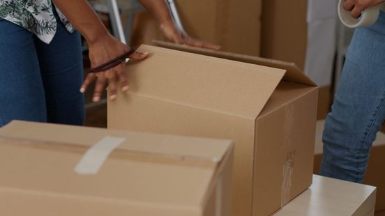 Provincie moet 16.000 dozen uitpakken: 'We weten niet wat erin zit'