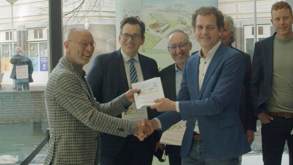 Wijnjewoudsters naar Den Haag om een einde te maken aan hun stikstofimpasse