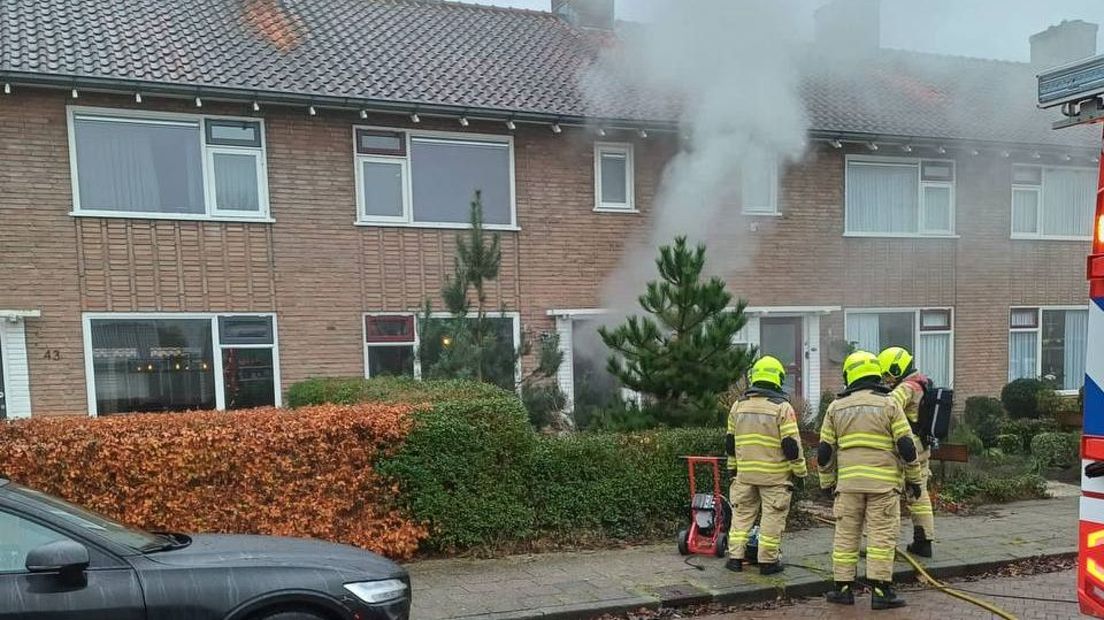 In een woning in Barneveld woedde brand.