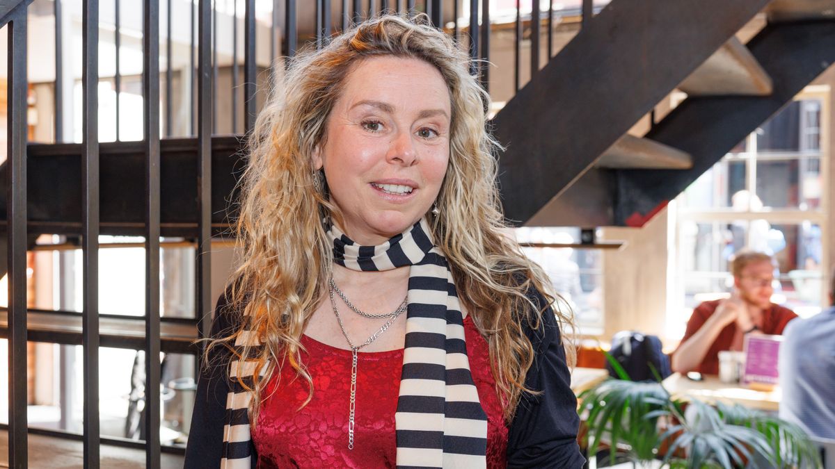 Zoon bekende documentairemaakster slachtoffer anti-homo geweld Venlo