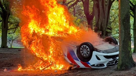 Man die vuurwerk in Nijmeegse politieauto gooide acht maanden de cel in