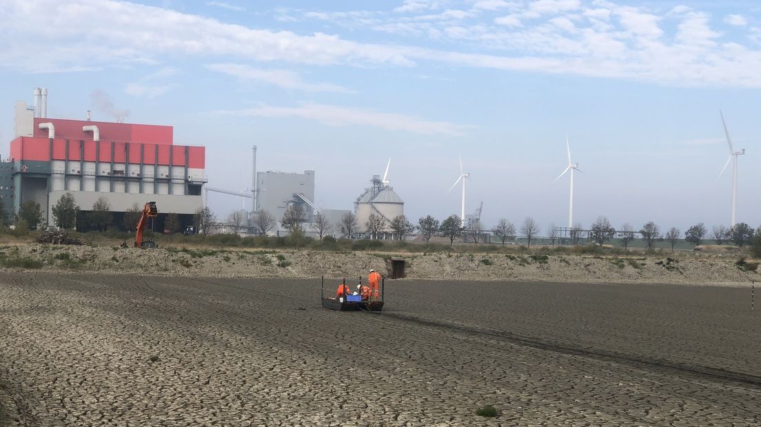 De kleirijperij nabij het Chemiepark in Delfzijl