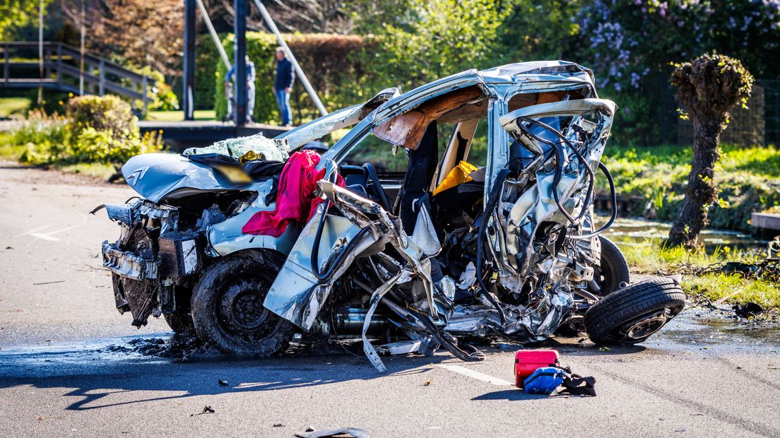 De auto waar het overleden slachtoffer in reed