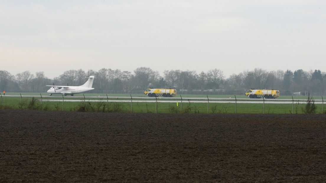 De hulpdiensten schalen weer af (Rechten: Van Oost Media)