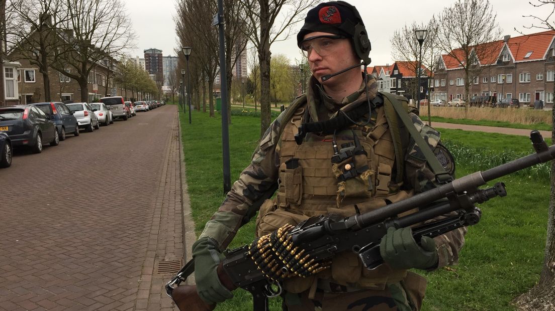 Marinier in Vlissingen tijdens een oefening