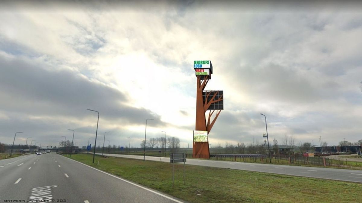 Reclamemasten langs A1 bij Deventer van de baan