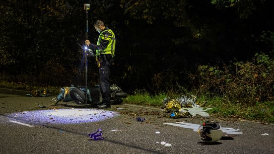Gewonden na ernstig ongeluk met scooter. Gewonden na ernstig ongeluk met scooter.